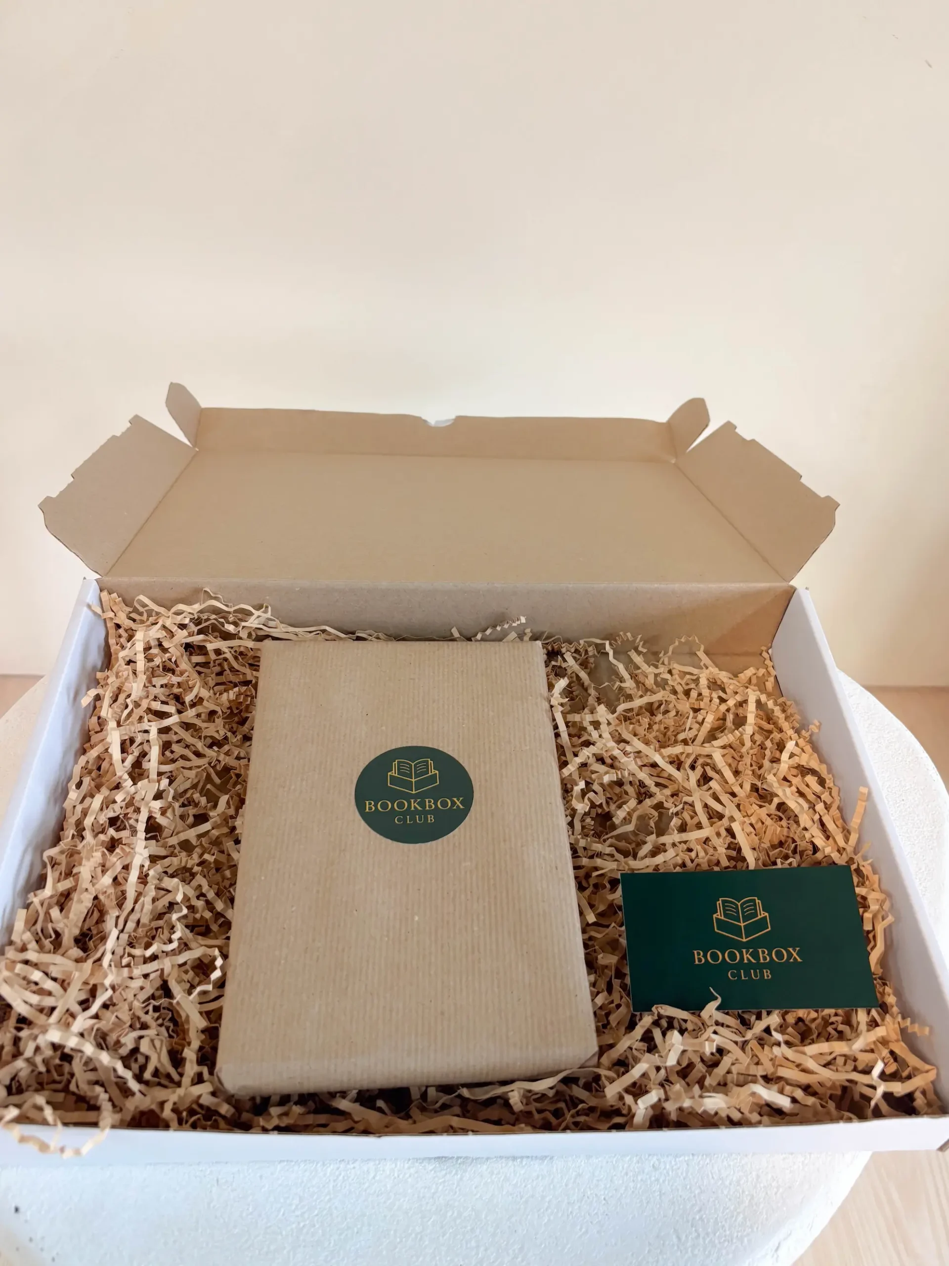 Voorbeeld van de BookBox Club verpakking.
