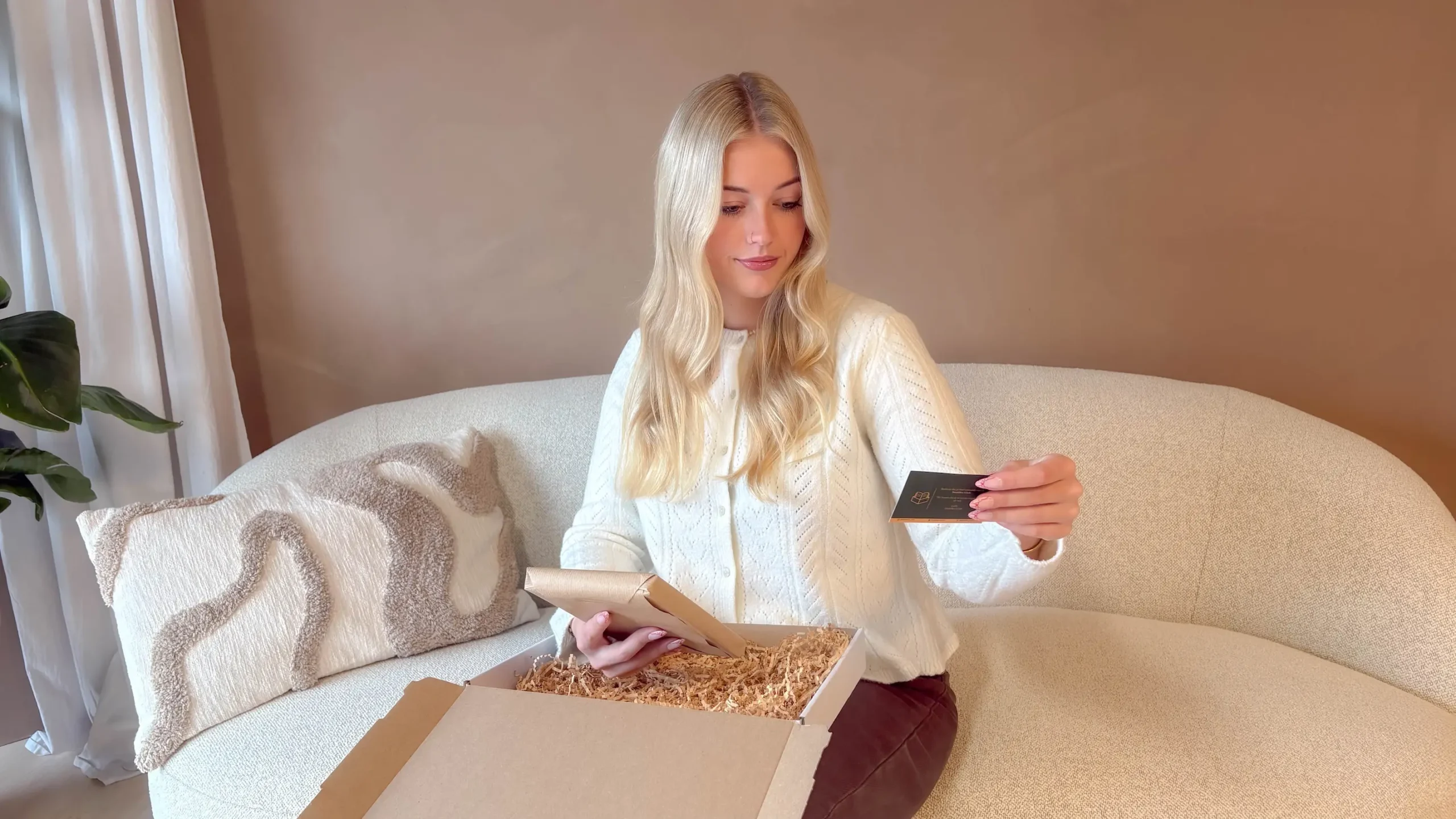 Voorbeeld van de BookBox Club verpakking.